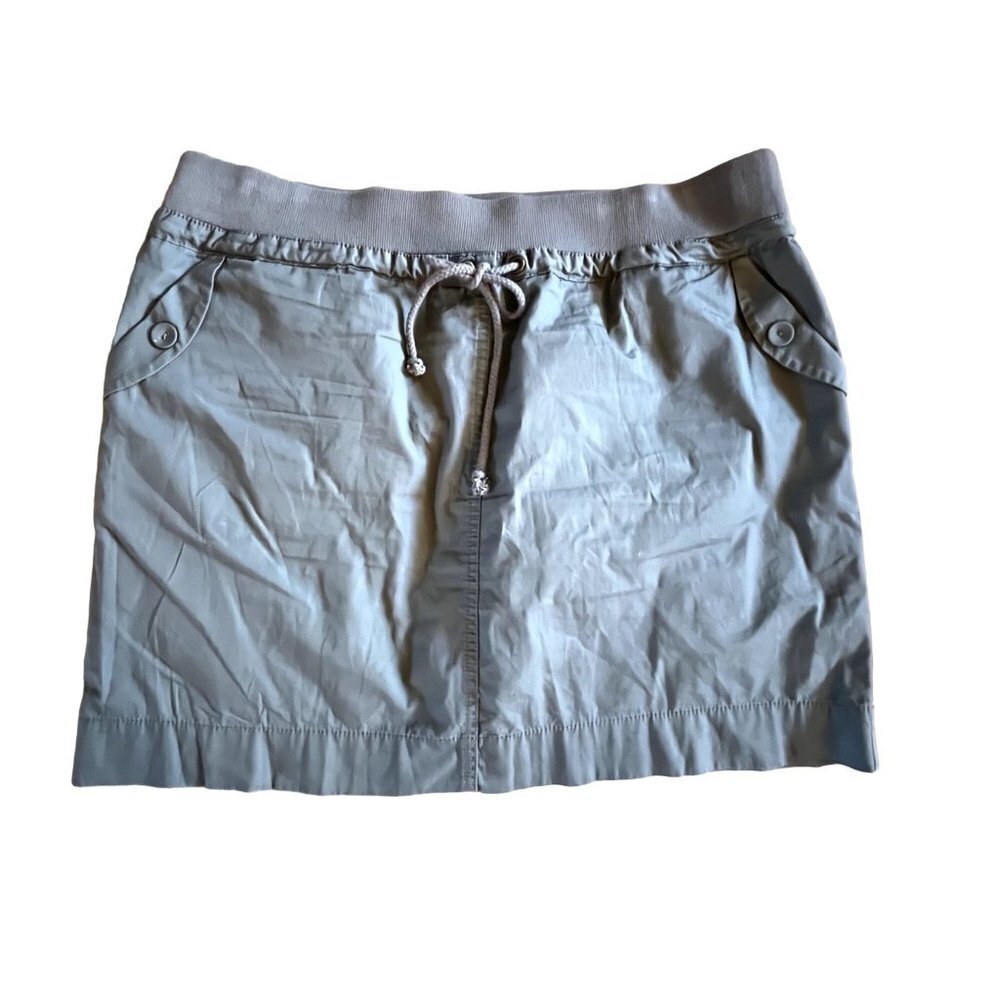 NWOT Chaus Sport Olive Green Sage Pull On Athletic Skirt Skort Size Large